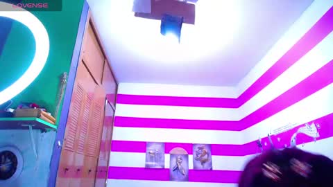 gina online show from February 13, 8:48 am