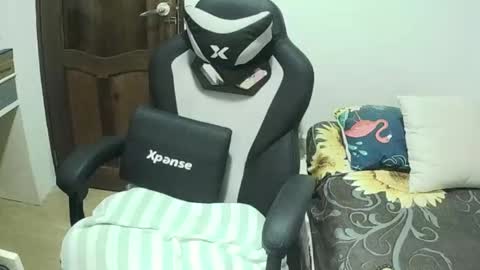 Lyns online show from September 20, 4:30 pm