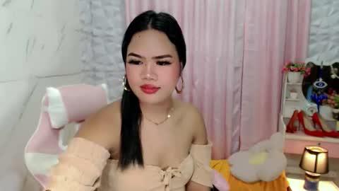 Snapshot of wettie_varsha chatting on November 21, 6:50 pm wettie_varsha online show from November 21, 6:50 pm