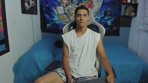 Snapshot of wexx_ chatting on January 27, 7:14 am wex online show from January 27, 7:14 am