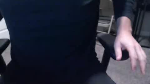 Snapshot of what_u_crave chatting on March 4, 3:59 pm what do we all crave online show from March 4, 3:59 pm