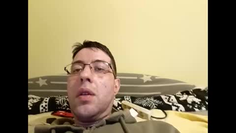 Snapshot of whatwouldyouliketosee chatting on January 17, 6:23 pm stoffy online show from January 17, 6:23 pm