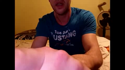 Snapshot of whatwouldyouliketosee chatting on February 2, 10:06 pm stoffy online show from February 2, 10:06 pm