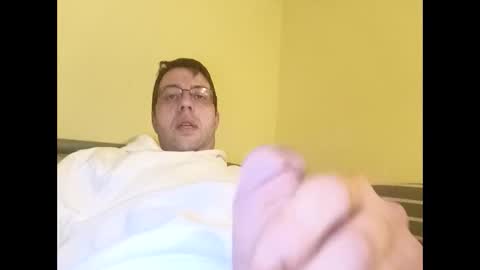 Snapshot of whatwouldyouliketosee chatting on February 20, 6:24 pm stoffy online show from February 20, 6:24 pm