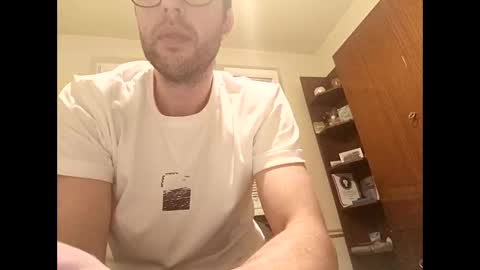 Snapshot of whatwouldyouliketosee chatting on September 21, 3:30 am stoffy online show from September 21, 3:30 am