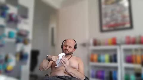 Snapshot of wheelzie chatting on February 28, 3:04 am wheelzie online show from February 28, 3:04 am