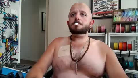 Snapshot of wheelzie chatting on December 3, 6:21 am wheelzie online show from December 3, 6:21 am