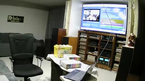 whimsicaljoy online show from March 6, 3:25 am