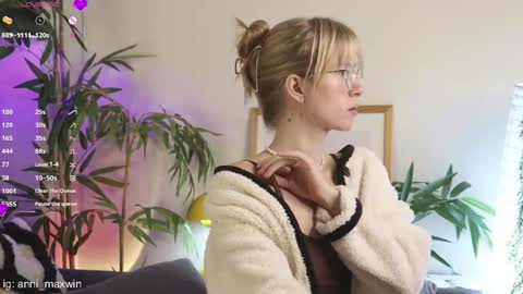 Anita online show from February 20, 2:40 am