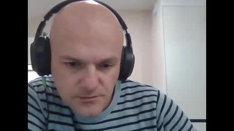 Snapshot of whiteeaglesrb chatting on December 30, 6:27 pm whiteeaglesrb online show from December 30, 6:27 pm