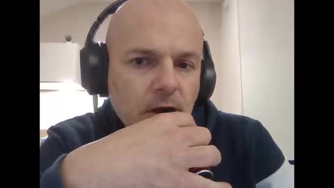 Snapshot of whiteeaglesrb chatting on January 11, 6:12 pm whiteeaglesrb online show from January 11, 6:12 pm