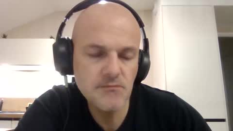 Snapshot of whiteeaglesrb chatting on October 23, 8:29 pm whiteeaglesrb online show from October 23, 8:29 pm