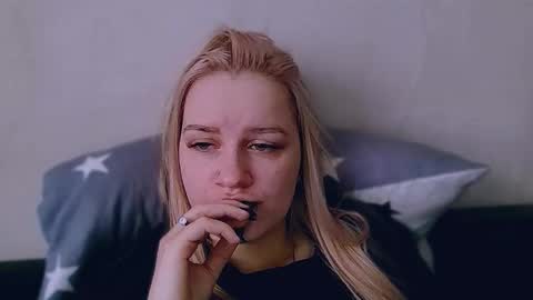 whitehex666 online show from February 26, 10:14 am