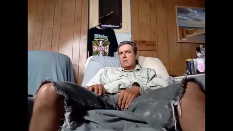 Snapshot of whitelion67 chatting on September 11, 4:07 pm whitelion67 online show from September 11, 4:07 pm