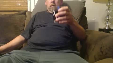 Snapshot of whitemi72975 chatting on September 18, 1:18 am Whitey online show from September 18, 1:18 am