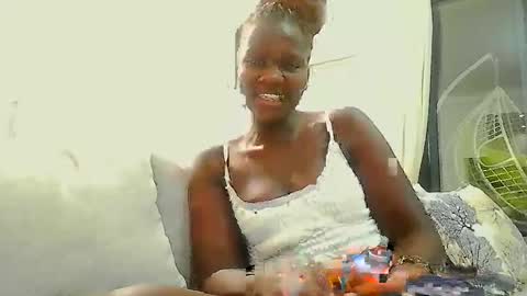 whitenightandqueen online show from April 3, 8:07 pm