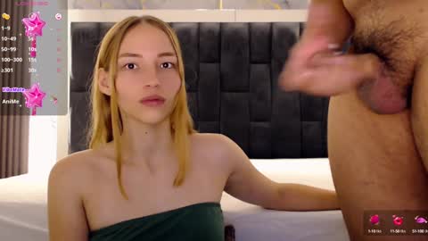 Snapshot of whitesun_01 chatting on February 6, 4:03 pm WhiteSun online show from February 6, 4:03 pm