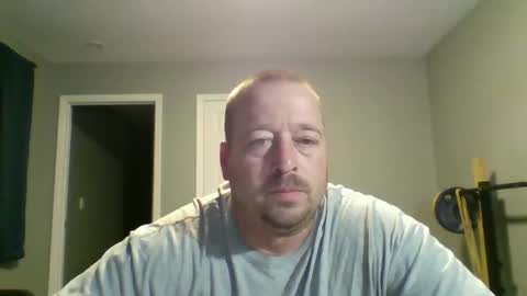 Snapshot of whitewolf850212 chatting on October 21, 9:10 am white wolf jeremy online show from October 21, 9:10 am