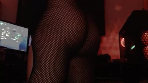 whoknowssss99 online show from November 2, 12:57 am