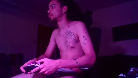 Snapshot of whosten0 chatting on October 23, 11:46 pm whosten0 online show from October 23, 11:46 pm