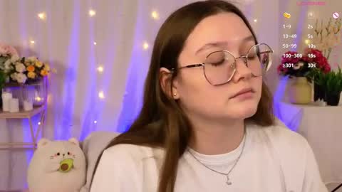 Sarah online show from February 26, 7:53 am