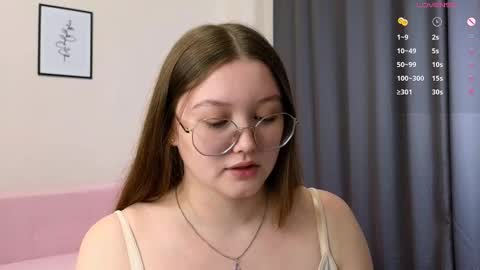 Sarah online show from March 12, 9:55 am