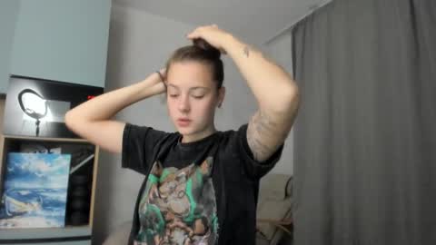 Veronica online show from September 13, 6:51 pm