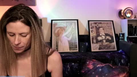 Gretchen  Jimmy online show from February 3, 4:35 am