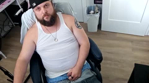 WiggaInAWifebeater online show from September 9, 4:50 pm