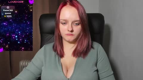 Snapshot of wild_angel666 chatting on December 26, 5:51 pm Diana online show from December 26, 5:51 pm