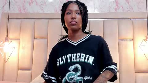 Snapshot of wild_firee_ chatting on November 3, 8:32 pm wild_firee_ online show from November 3, 8:32 pm