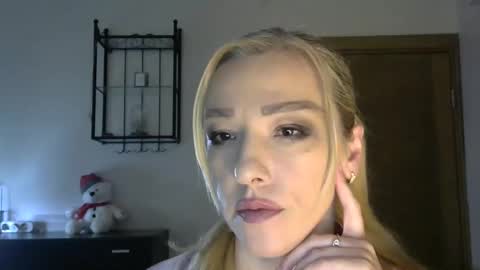 Alina online show from February 3, 8:35 am