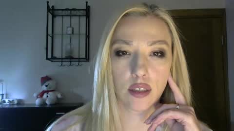 Alina online show from February 5, 2:37 pm