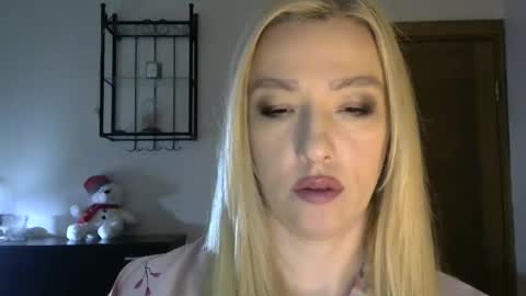 Alina online show from February 17, 8:19 am