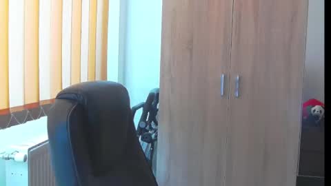 Bea online show from February 19, 11:17 am