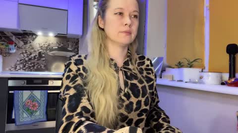 Olivia online show from January 7, 7:52 am