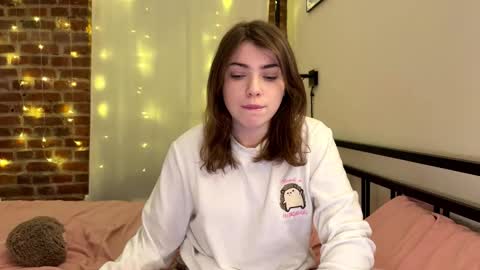 Snapshot of wilddesire__ chatting on December 21, 5:53 pm Lina online show from December 21, 5:53 pm