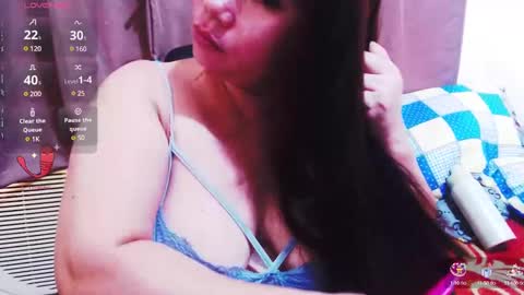 Snapshot of wildhotasianx chatting on February 24, 7:22 am wildhotasianx online show from February 24, 7:22 am