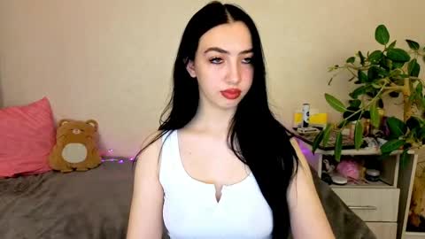 Alena online show from May 17, 5:27 am