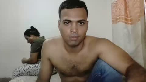 wildloverstv online show from October 14, 9:59 pm