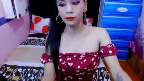 Snapshot of wildnika chatting on March 3, 7:32 am wildnika online show from March 3, 7:32 am