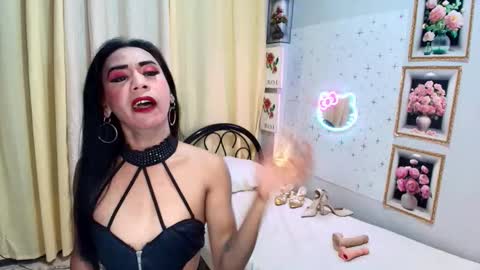 Snapshot of wildnika chatting on October 5, 1:20 pm wildnika online show from October 5, 1:20 pm