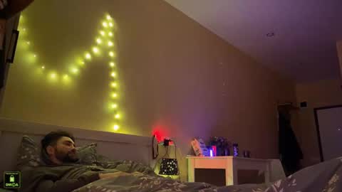 Snapshot of wildsable_ chatting on December 5, 12:00 pm wildsable_ online show from December 5, 12:00 pm