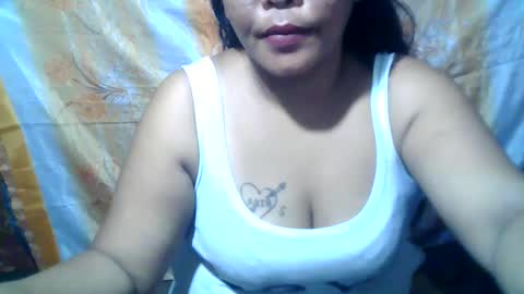 Snapshot of wildveron_205 chatting on October 17, 10:29 am wildveron_205 online show from October 17, 10:29 am