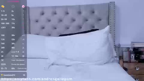 Snapshot of will20022 chatting on September 21, 12:01 am BASTIANBURDESX online show from September 21, 12:01 am