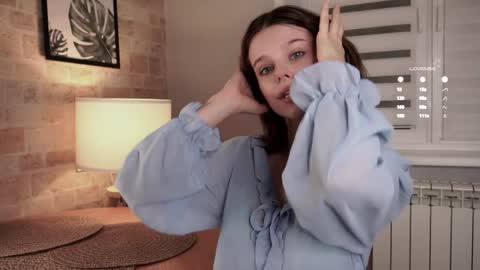 Snapshot of willalwaysloveyouuuuu chatting on January 18, 1:08 am Eva online show from January 18, 1:08 am