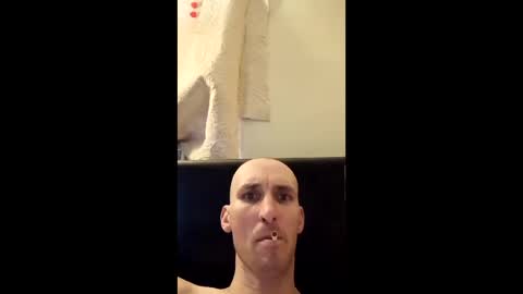 willbarringer12 online show from April 29, 11:47 am