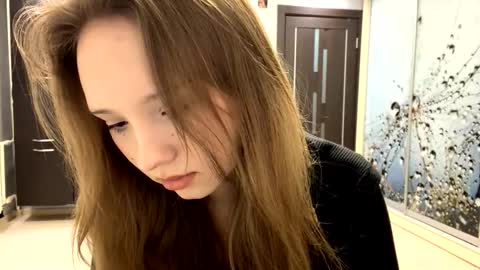 Olivia online show from March 9, 4:11 pm