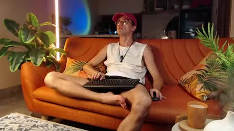 William online show from April 15, 2:24 pm