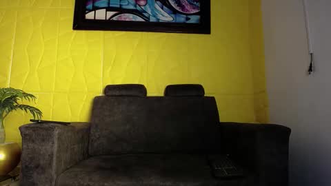 Snapshot of william_parra55 chatting on December 3, 12:51 am William Parra online show from December 3, 12:51 am